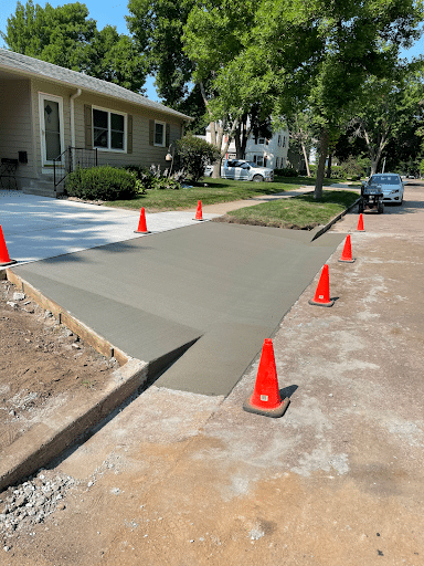 Concrete and construction services by Bluewater Concrete & Construction in Sioux Falls, SD and the surrounding area.